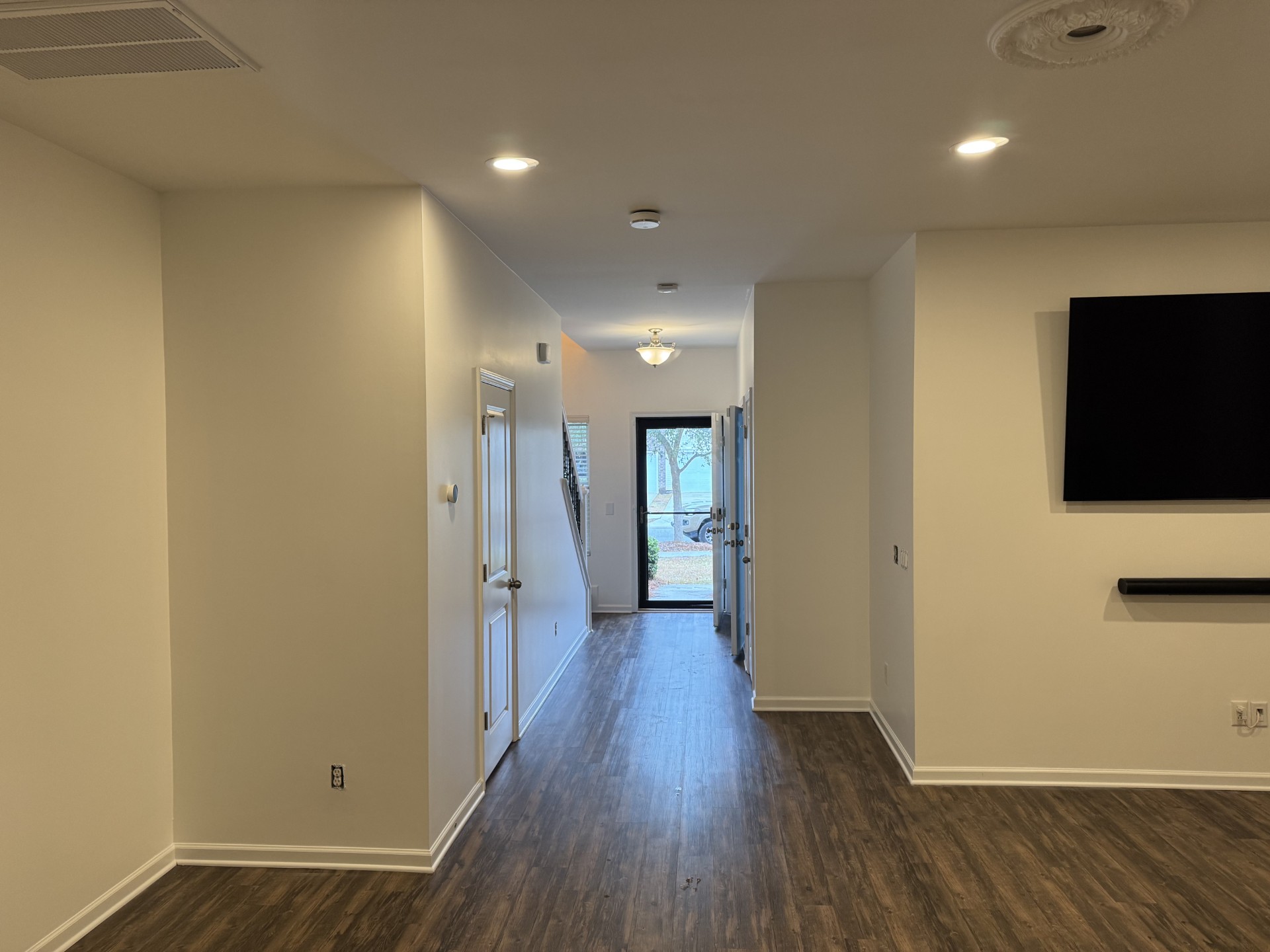 Interior 2 - Island painting co